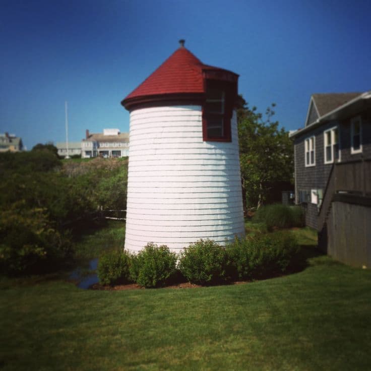 One of the small range lights off Cliff Road, known as the Bug Lights